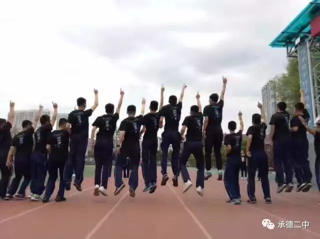 校(xiào)園風(fēng)采